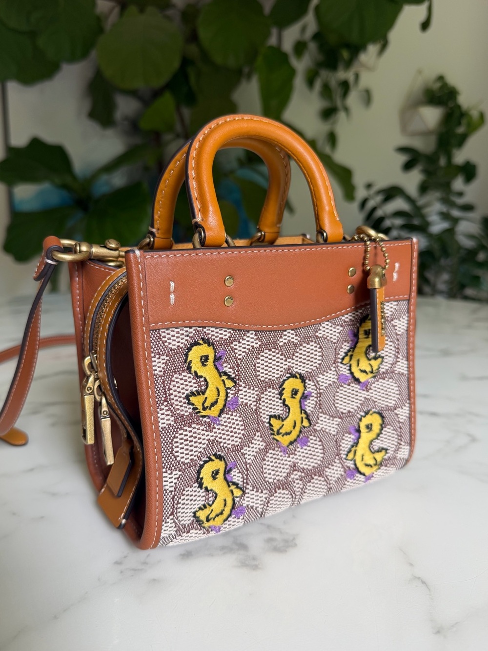 Coach Rogue 17 In Signature Textile Jacquard With Duck Motif C6164 Crossbody Bag - Picture 2 of 15